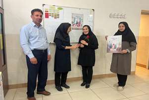 تقدیر از مادر دارای فرزند زیر یک سال به مناسبت هفته ملی جمعیت